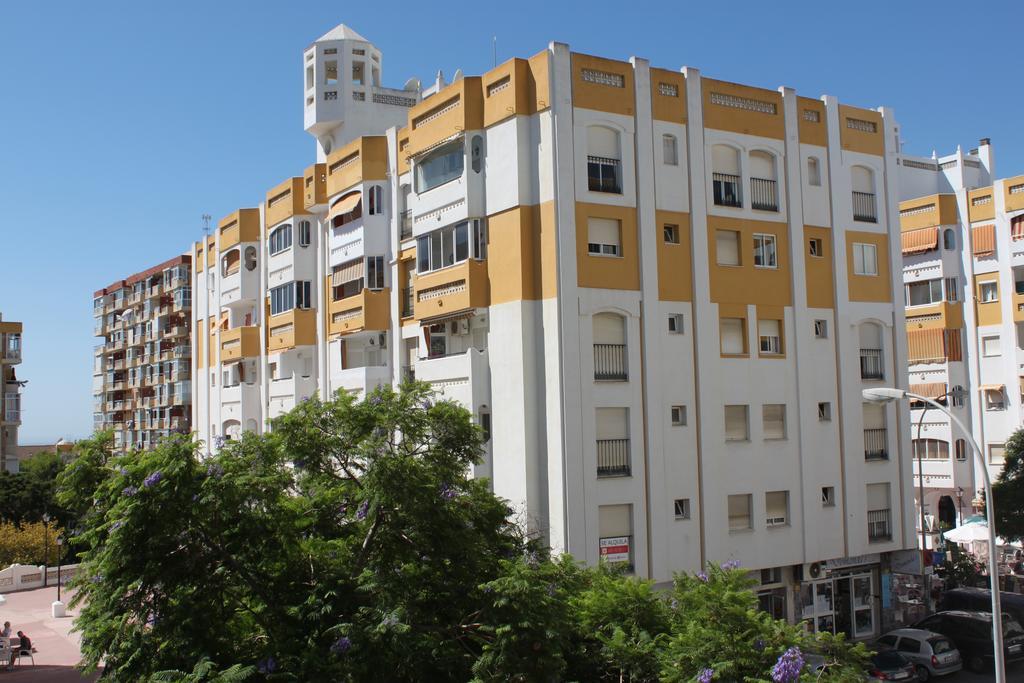 Apartamentos Jardines Del Gamonal Malaga Bagian luar foto